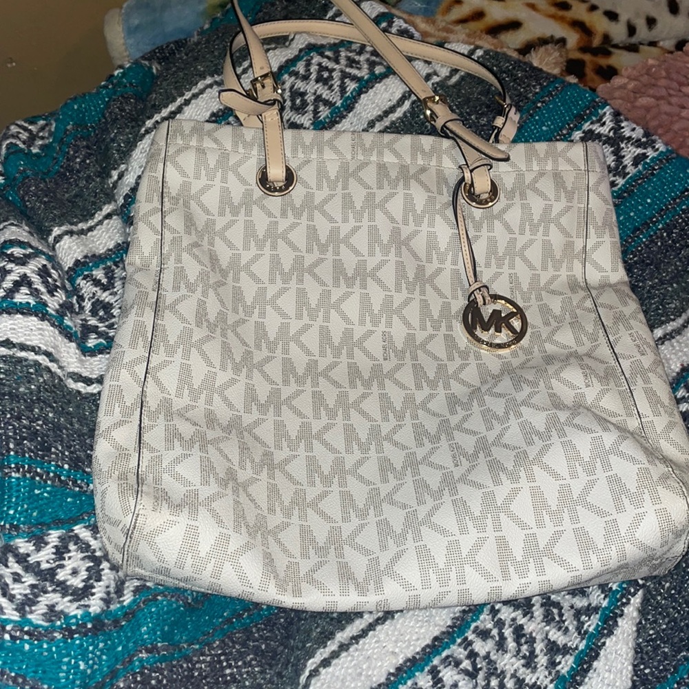 Michael kors large tote bag